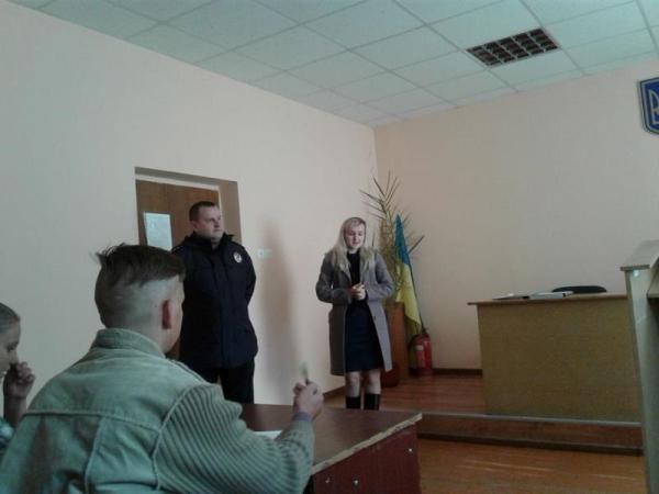 44299793_1416375685160140_2413330235152924672_n