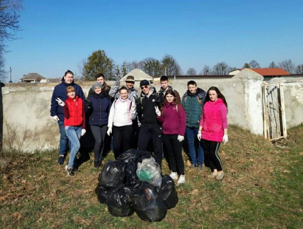 IMG-a60b53644915d9cabe2fa5ae748eff07-V