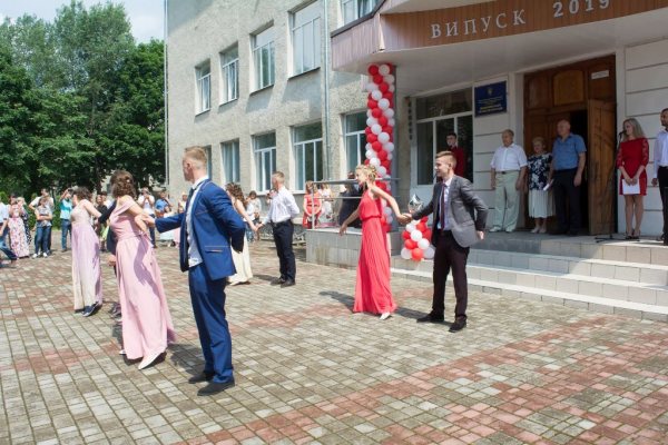 62239289_1604426216355085_5208306110267654144_o