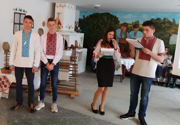 75594584_1725864960877876_4785045948059353088_n