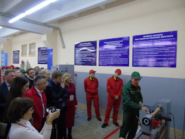 78181990_1741303206000718_487325427698761728_o