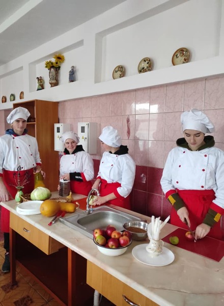 129549324_2106417386155963_2961711745332344565_n