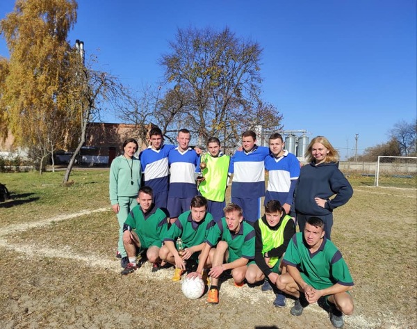 249018086_2378775732253459_9035533945571421729_n