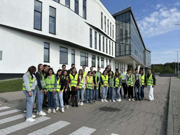 494052946_1160221582787041_4304919095416960891_n