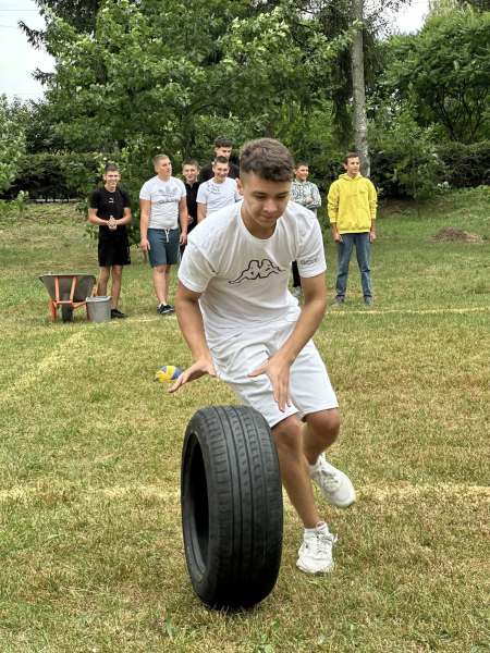 544781517_1270056608470204_2026792153266263217_n